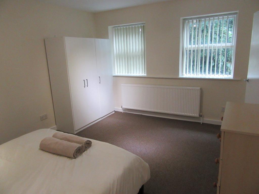 No 4 - Large 2 Bed Near Sefton Park And Lark Lane Apartment Liverpool Exterior photo